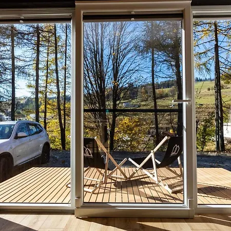 Chatynki W Krynicy Zdroj Feriehus